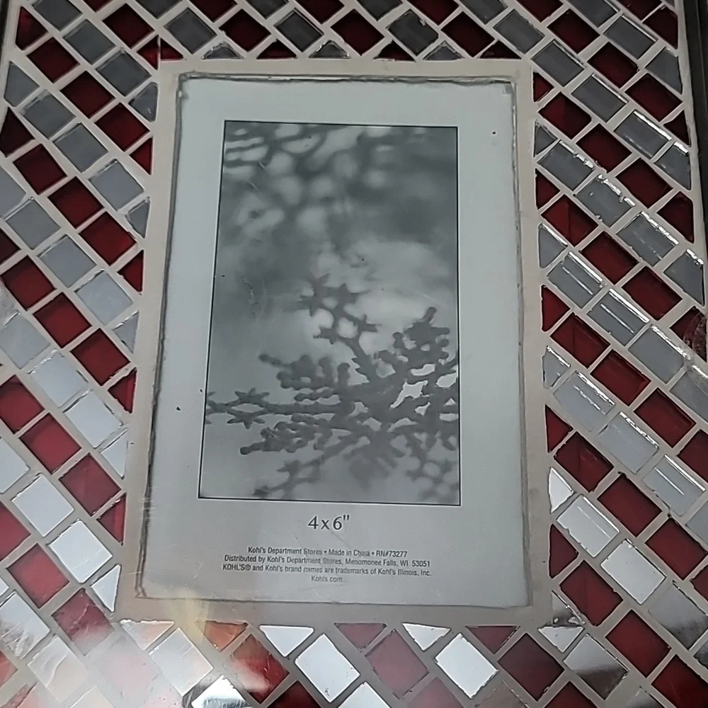 Mirror/Red Glass Frame -‎ 4